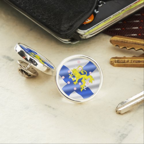 Finnish flag lapel pin