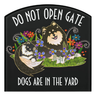 FINNISH LAPPY -DO NOT OPEN GATE  sign customizable