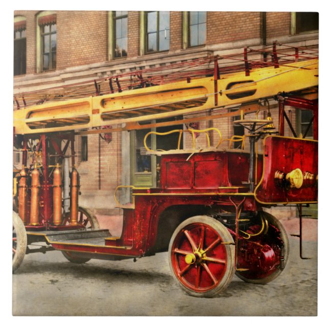 Fire Truck - An electric ladder truck 1907 Ceramic Tile (Front)