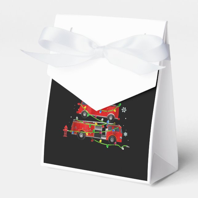 Firefighter Truck Christmas Tree Men Women Favor Boxes (Front Side)