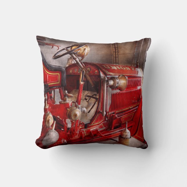 Fireman - Waiting for a call Throw Pillow (Front)