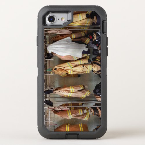 Firemen _ Fire proof OtterBox Defender iPhone SE87 Case