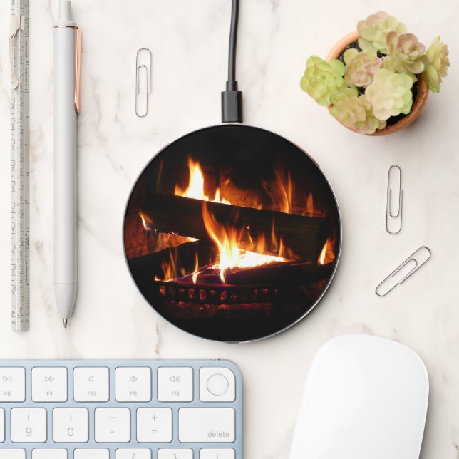 Fireplace Warm Winter Scene Photography Wireless Charger (Desk)
