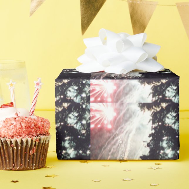 Fireworks 14 glossy wrapping paper (Birthday Party)