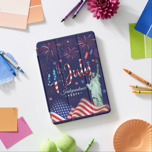 Fireworks Fourth Of July With The Statue Of Libert iPad Air Cover