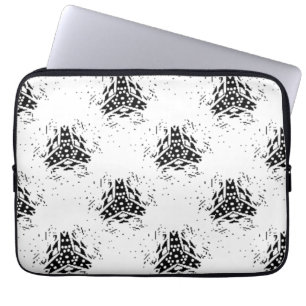 First Christmas Gift   Engaged Couple Keepsake Laptop Sleeve