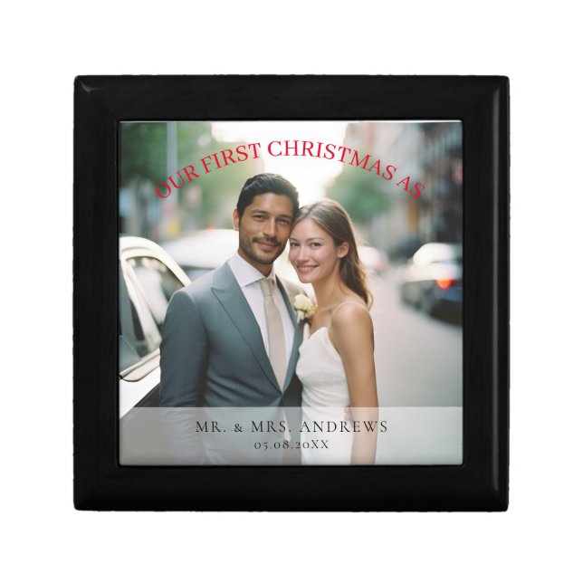 "First Christmas Married"Jewelry Keepsake Box (Front)
