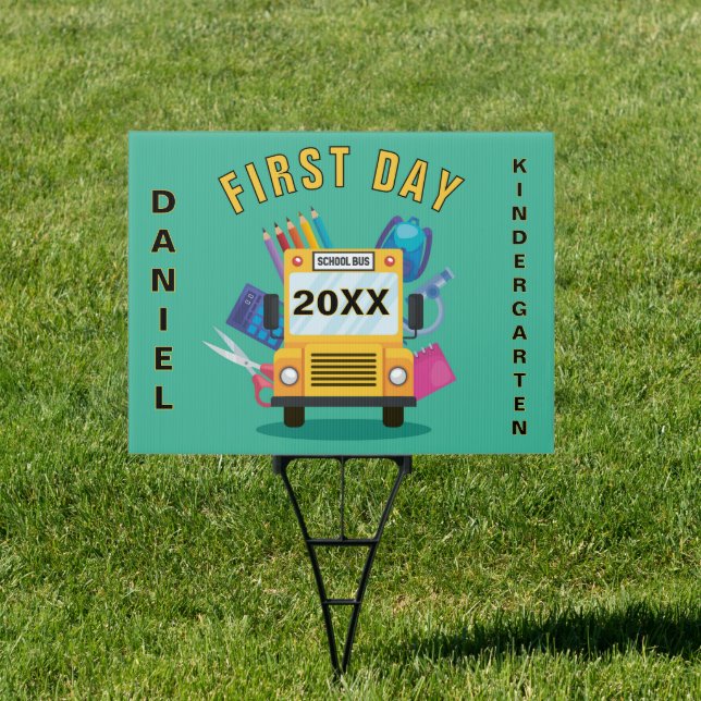 First day of kindergarten custom sign (Insitu)