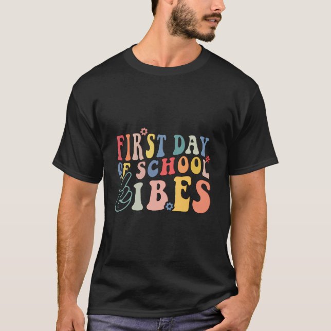First Day Of School Vibes Elementary Back To Schoo T-Shirt (Front)
