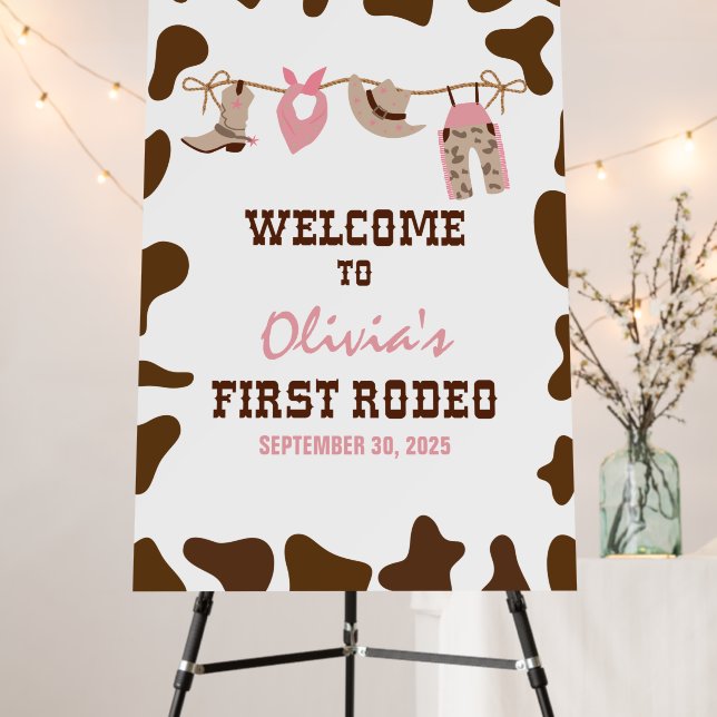 First Rodeo Western Cowboy First Birthday Welcome Foam Board (In Situ (Stand))