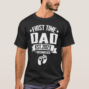 First Time Dad Est 2023 Papa Daddy For New Grandpa T-Shirt