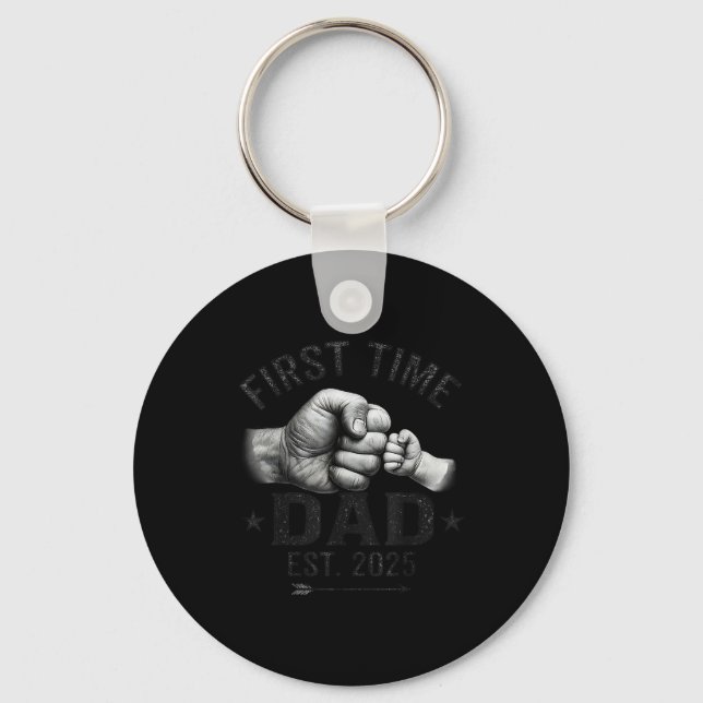 First Time Dad Est 2025 Fist Bump New Dad Father's Keychain (Front)