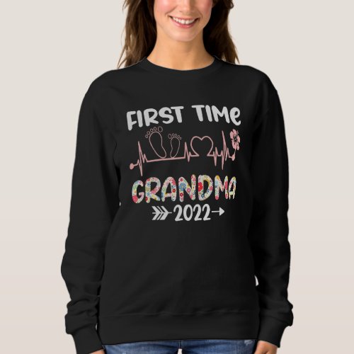 First Time Grandma 2022 Funny New Nana Promoted To Sweatshirt