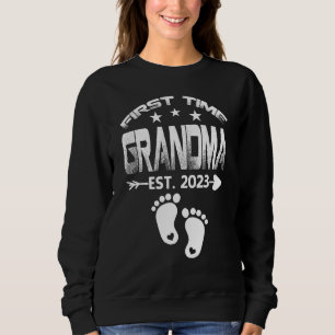 First Time Grandma 2023 Father's Day To Be Baby Sweatshirt
