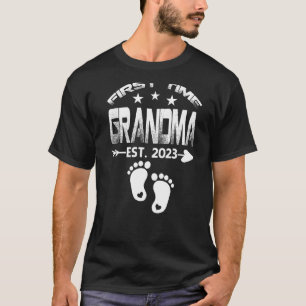 First Time Grandma 2023 Father's Day To Be Baby T-Shirt