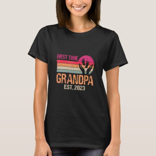 First Time Grandpa 2023 Vintage Fathers Day  T_Shirt