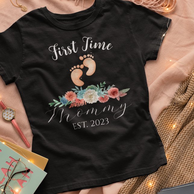 First Time Mommy To Be Mom Baby Shower Custom T-Shirt (Creator Uploaded)