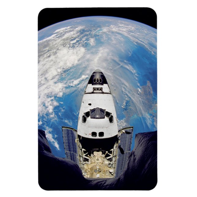 Fish Eye View Space Shuttle Atlantis Earth Orbit Magnet (Vertical)