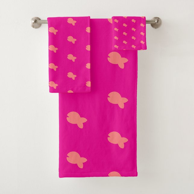 Fish Repeat Kids Baby Hot Pink Bath Towel Set (Insitu)