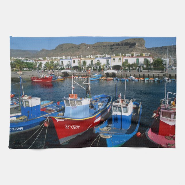 Fishing Harbor, Puerto de Mogan, Gran Canaria, Towel (Horizontal)