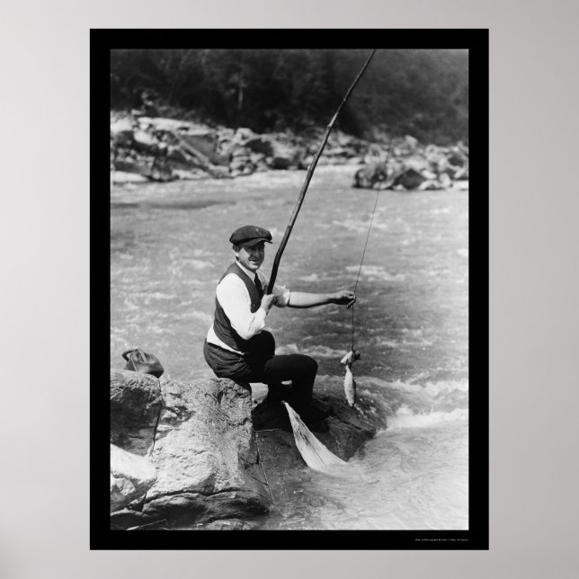 Fishing in the Potomac River 1919 Poster (Front)