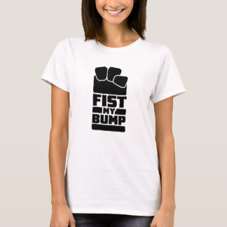Fist My Bump Funny Space Alien Design T-Shirt