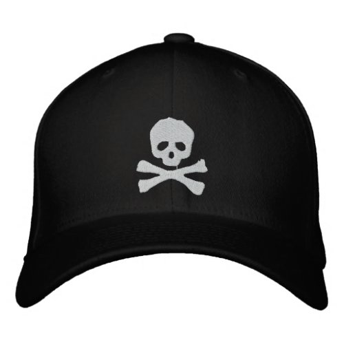 Fitted Skull and Crossbones Pirate Embroidered Baseball Hat