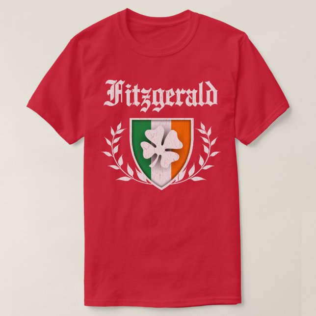 Fitzgerald Family Shamrock Crest vintage distresse T-Shirt (Design Front)