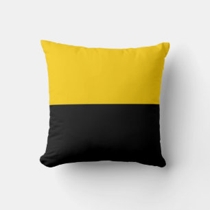 Flag of IJsselstein Throw Pillow