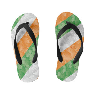 Flag of Ireland with shamrocks pattern Kid's Flip Flops