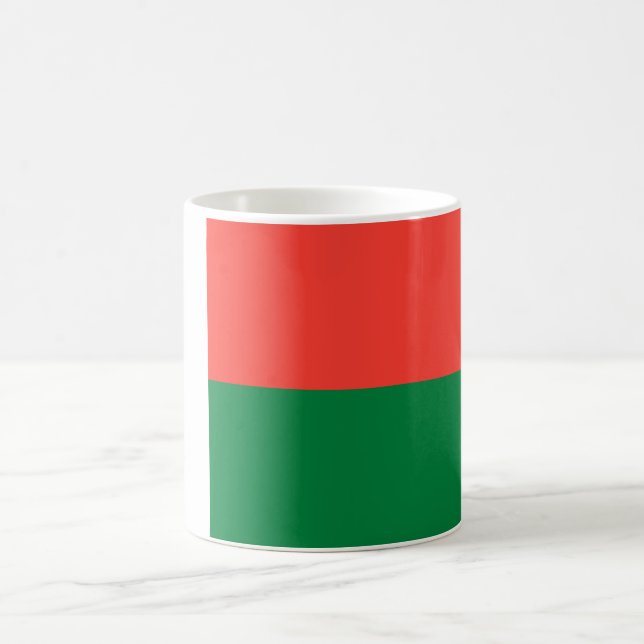 Flag of Madagascar Coffee Mug (Center)