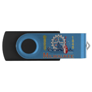 Flag of Milwaukee, Wisconsin Flash Drive