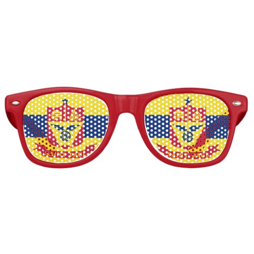 Flag of St Paul Minnesota Retro Sunglasses