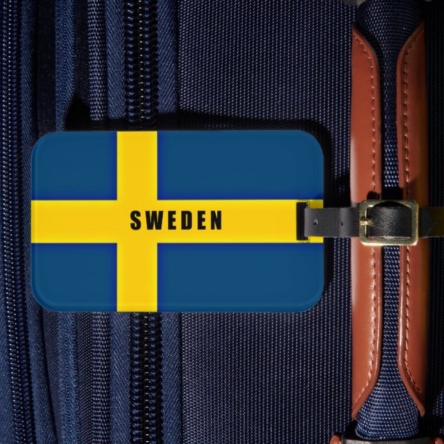 Flag of Sweden Luggage Tag (Front Insitu 4)