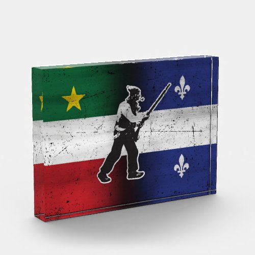 Flag Quebec and Patriote Henri Julien eroded Acrylic Award