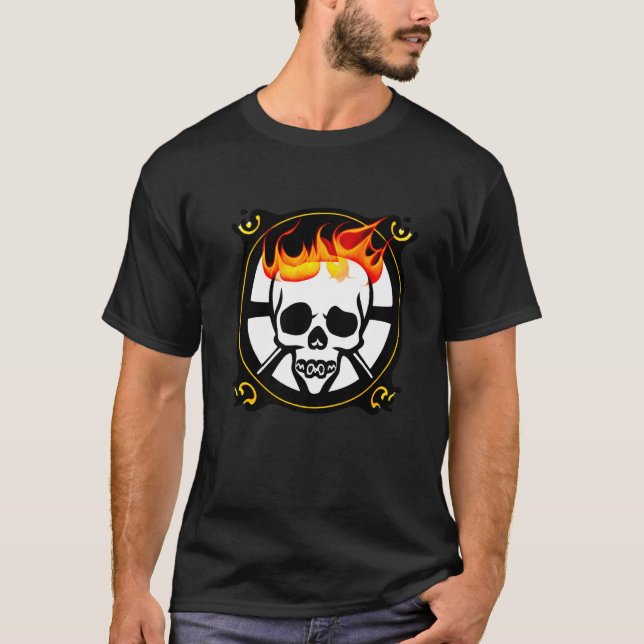 Flaming Skull Pirate Emblem Circular Black White Y T-Shirt (Front)