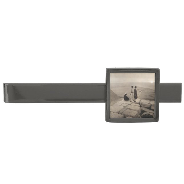 Flapper Girls Sunrise Khufu Pyramid, Egypt 1920  Gunmetal Finish Tie Bar (Front)