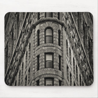 Flatiron Building Mouse Pad