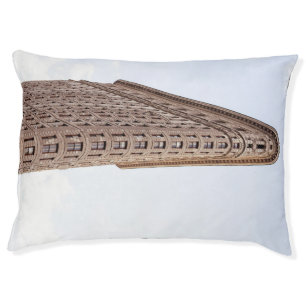 Flatiron building pet bed