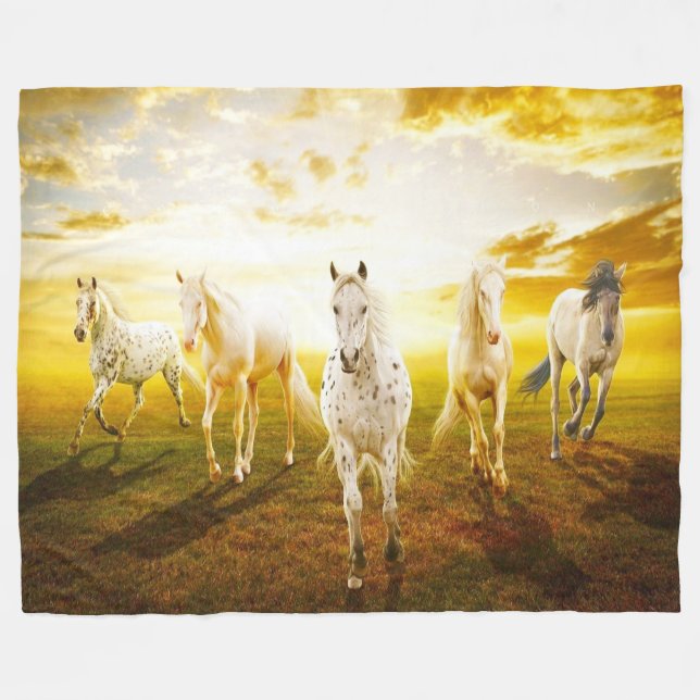 Fleece Blanket/Horses (Front (Horizontal))
