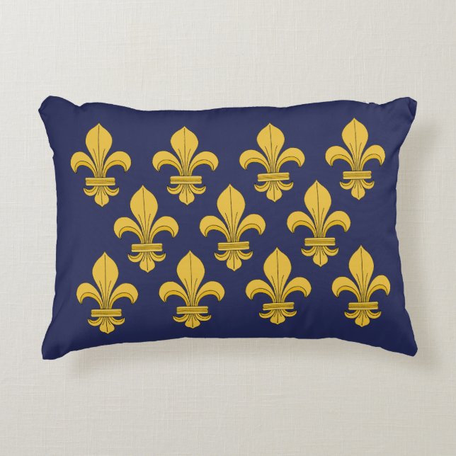 Fleur-de-lis Decorative Pillow (Front)