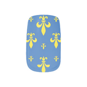 fleur de lis Minx Nail Art