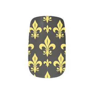 fleur de lis Minx Nail Art