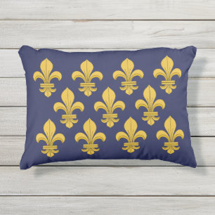 Fleur-de-lis Outdoor Pillow