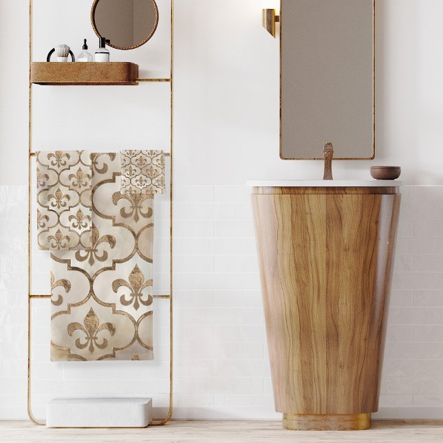 Fleur-de-lis pattern pearl and gold bath towel set (Creator Uploaded)