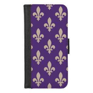 Fleur de Lis Pattern, Royal French Cream on Purple iPhone 8/7 Wallet Case