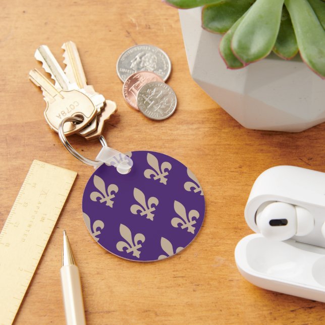 Fleur de Lis Pattern, Royal French Cream on Purple Keychain (Desk)