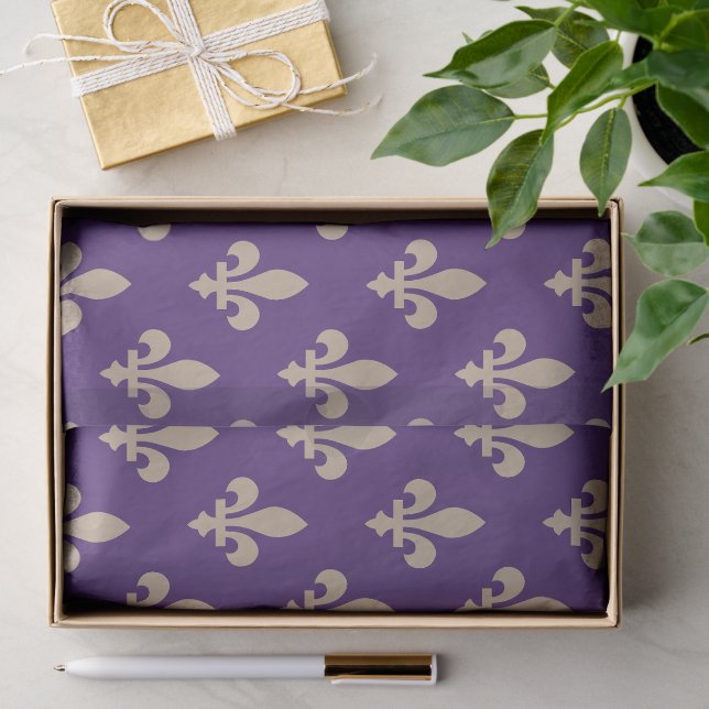 Fleur de Lis Pattern, Royal French Cream on Purple Tissue Paper (Gift)