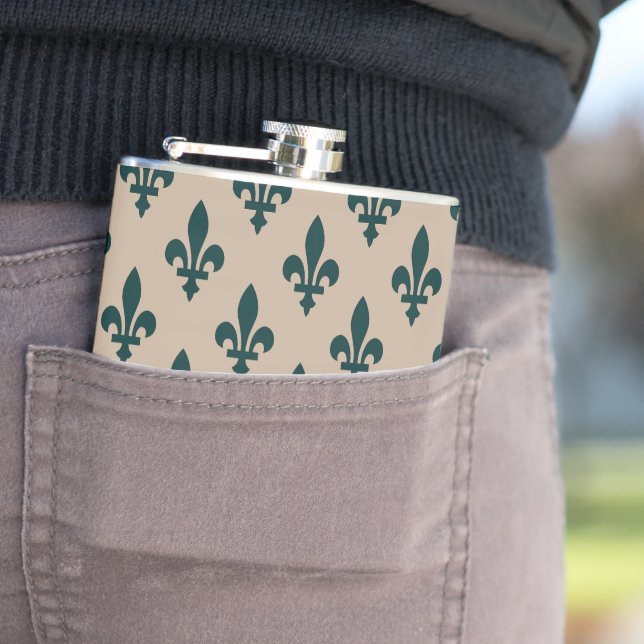 Fleur de Lis Pattern, Royal French Green on Cream Flask (In Situ)