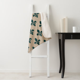 Fleur de Lis Pattern, Royal French Green on Cream Sherpa Blanket